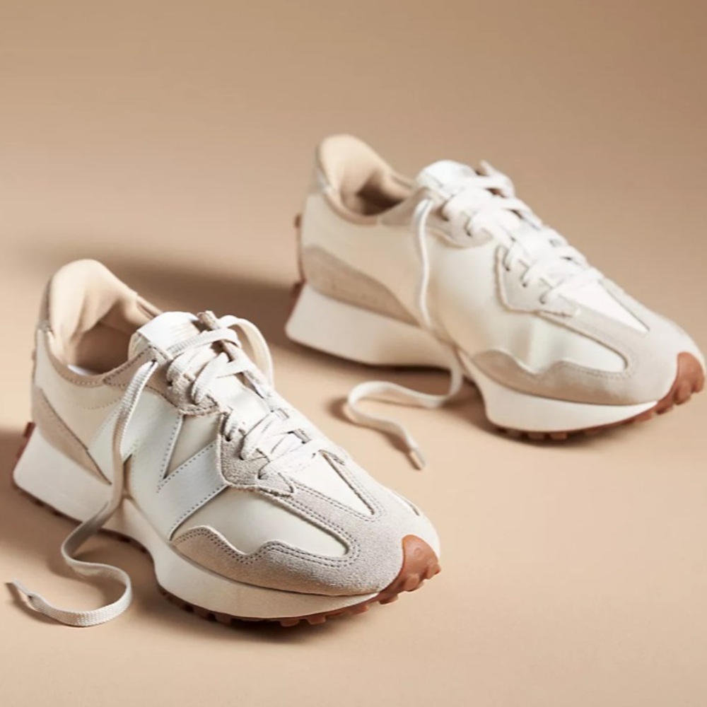 New Balance 327 Sneakers